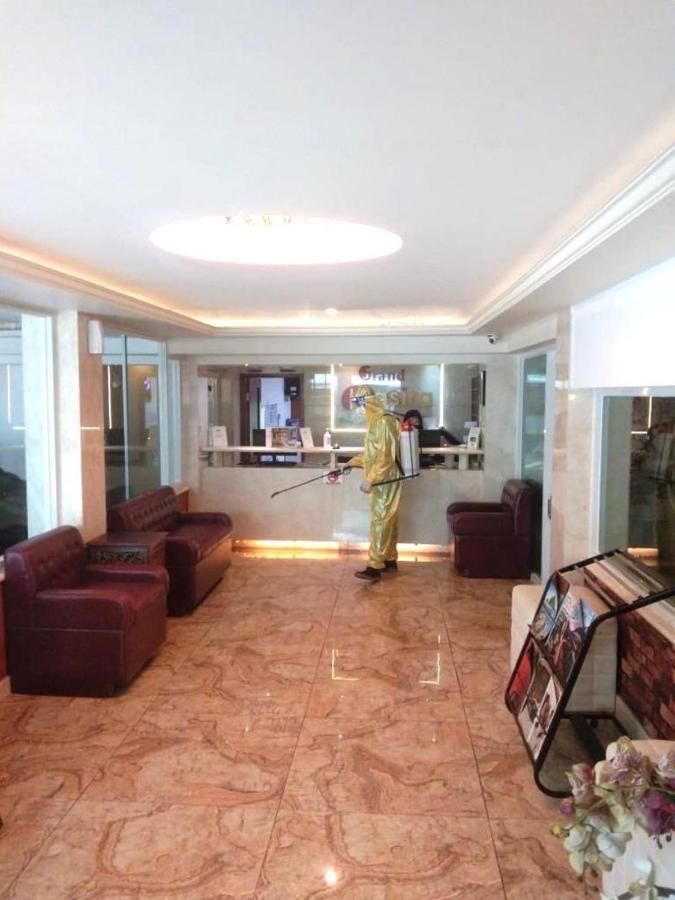 Grand Kasira Hotel Jakarta Exterior photo