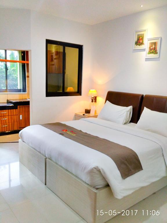 Grand Kasira Hotel Jakarta Exterior photo