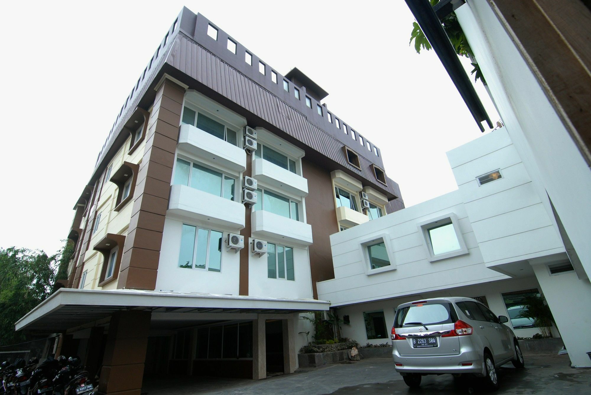 Grand Kasira Hotel Jakarta Exterior photo