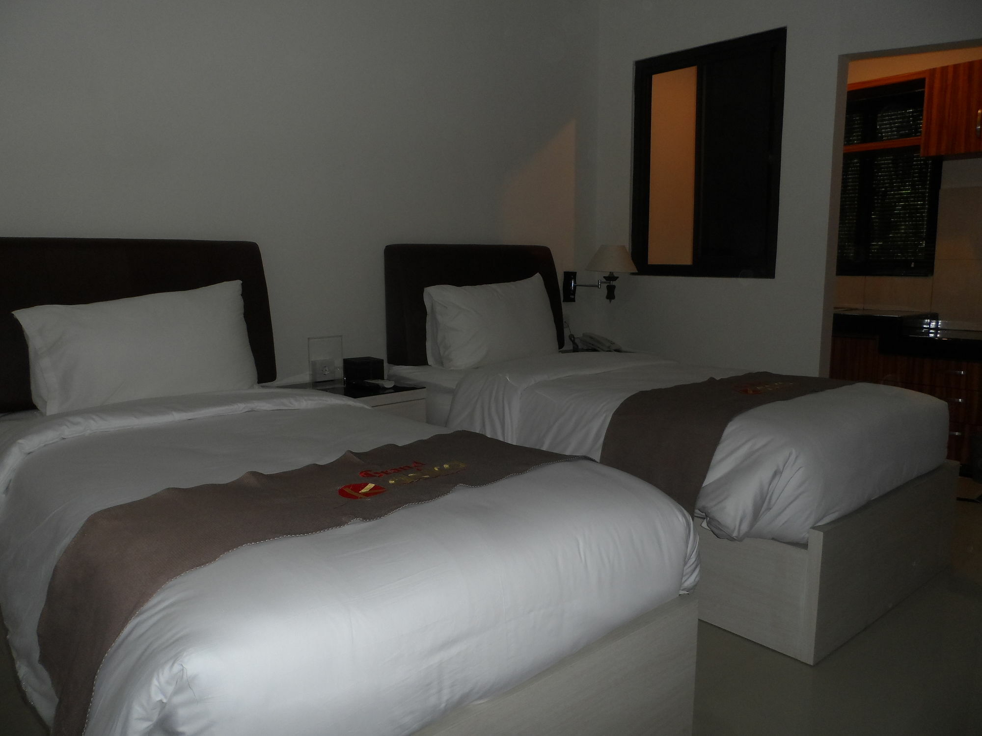 Grand Kasira Hotel Jakarta Exterior photo